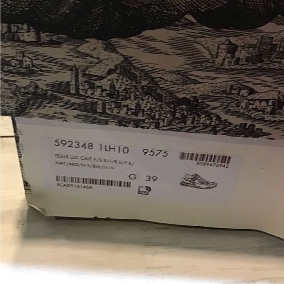 "Gucci Ultrapace Sneakers - Men's Size 7- Rare Design" - Picture 9 of 10